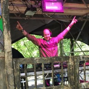 20799453_897351373736146_5299286072978483114_n